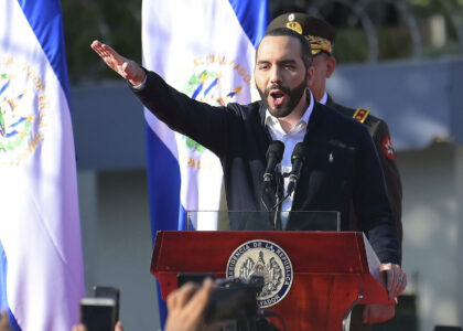 Odore di dittatura in El Salvador