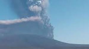 Un vulcano erutta dopo 12.000 anni in Etiopia